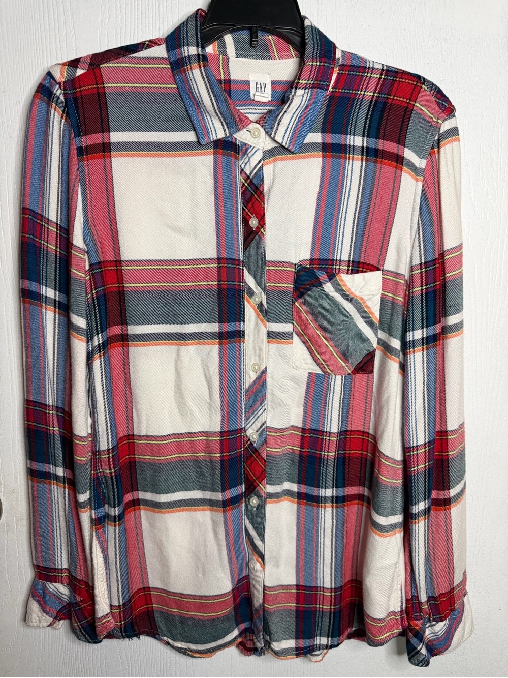 GAP Women’s Red Plaid Button-Down Shirt